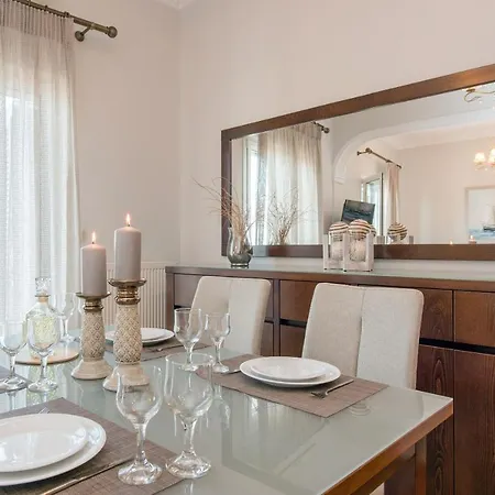 Dorathea Boutique Apt *